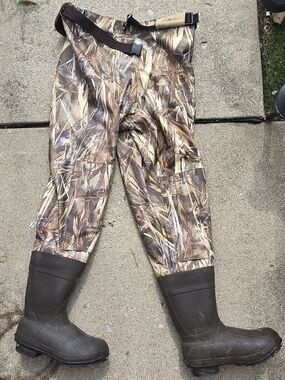 Cabela's Waist Waders in TrueTimber Camo Mens